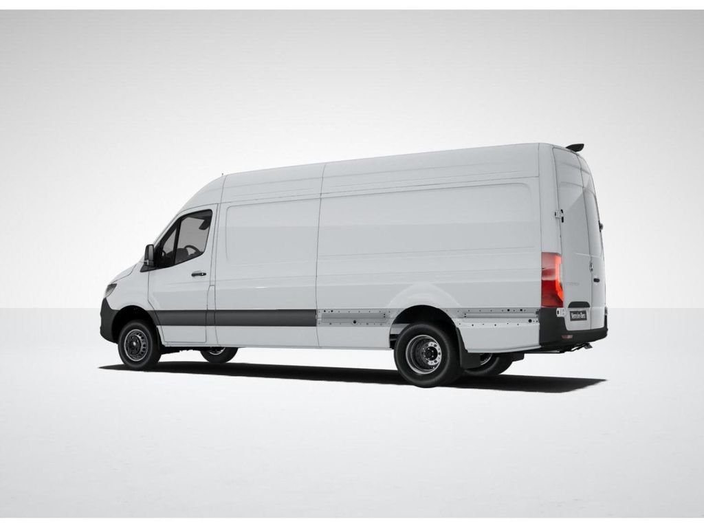 New 2026  Mercedes-Benz Cargo 170 WB image 31