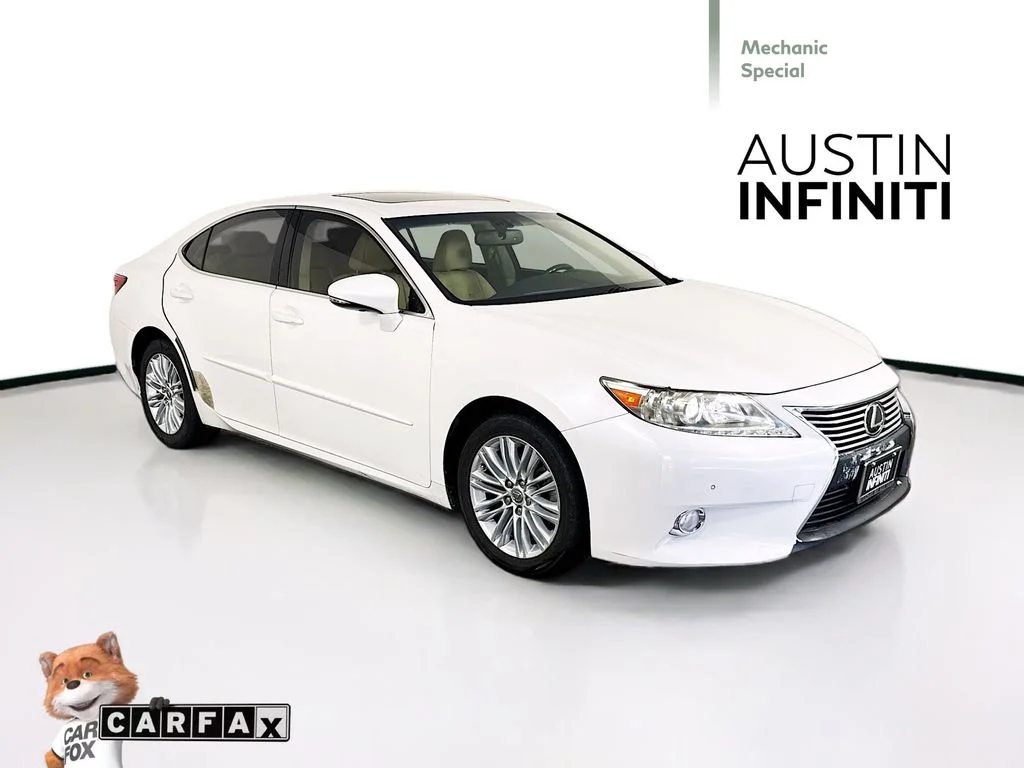 Used 2013 White Lexus 350 image 1
