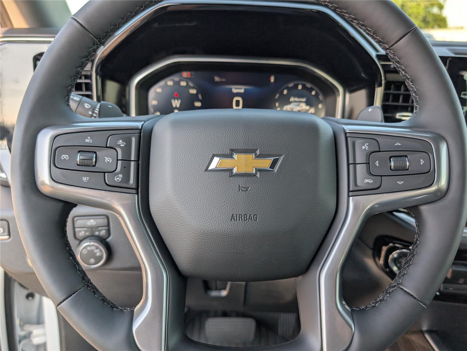 New 2026 Summit White Chevrolet LT image 25