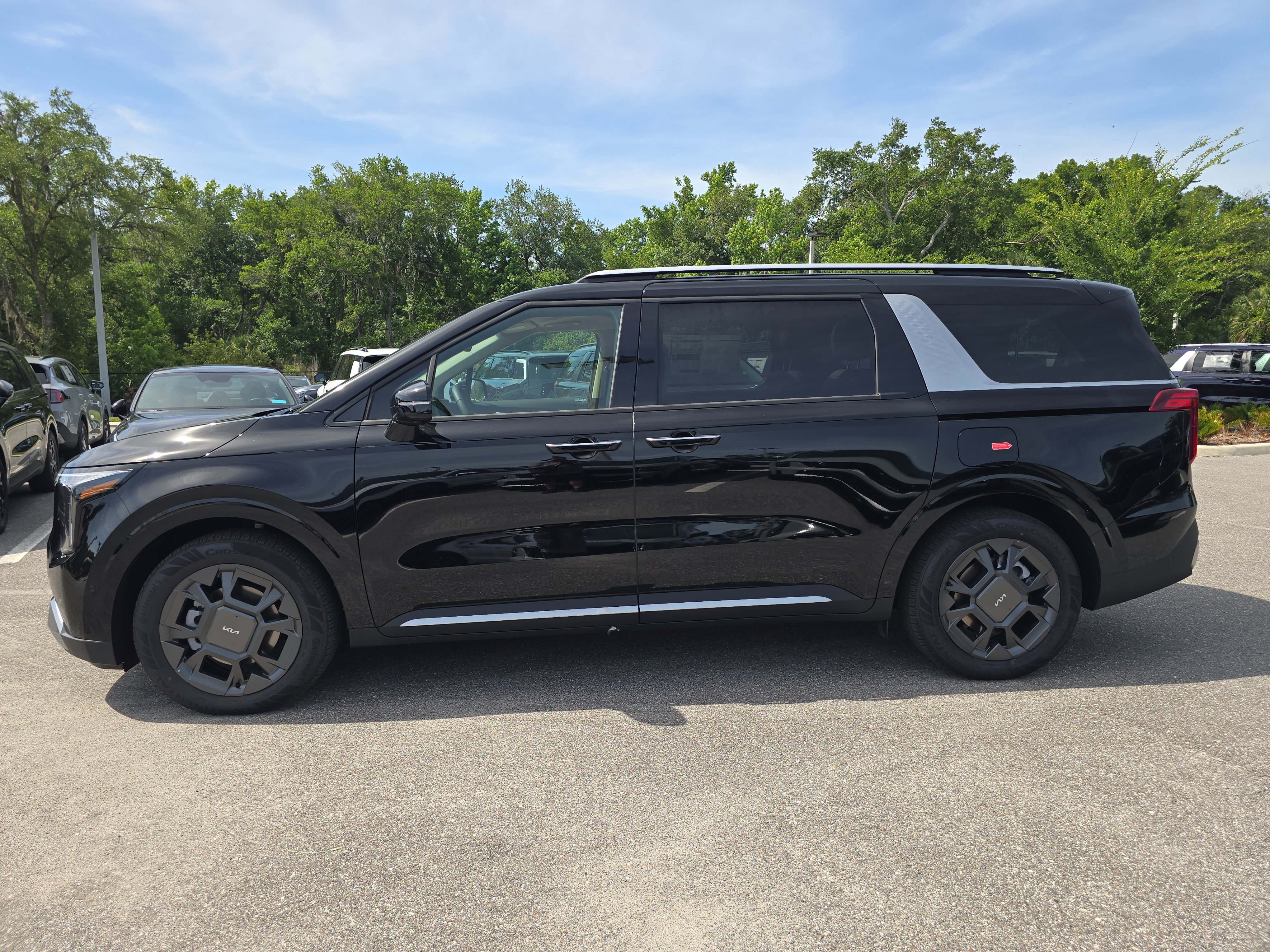 New 2026 Aurora Black Pearl Kia SX image 5