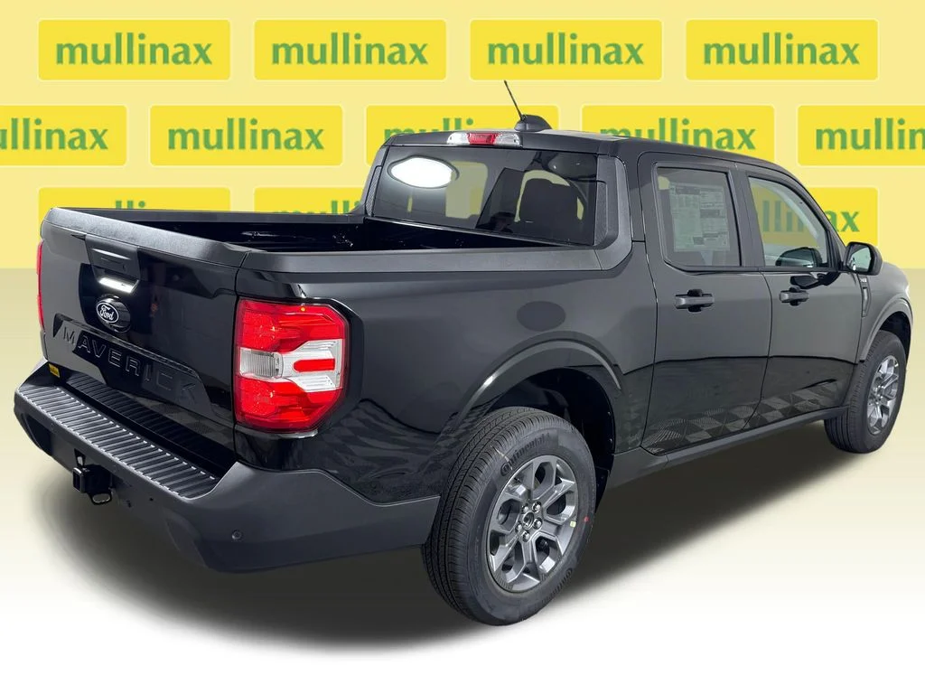 New 2026 Black Ford XLT image 21