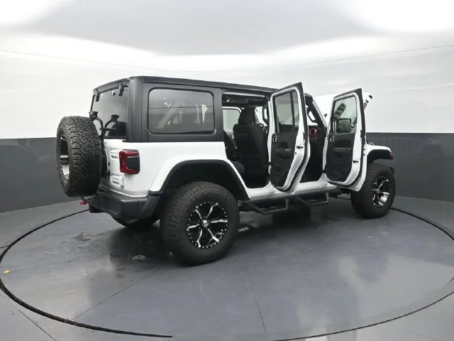 Used 2022 White Jeep Unlimited Rubicon image 35