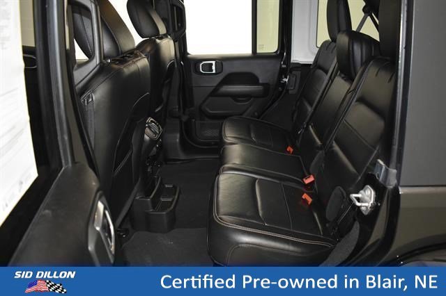 Used 2020 Black Clearcoat Jeep Sahara image 9