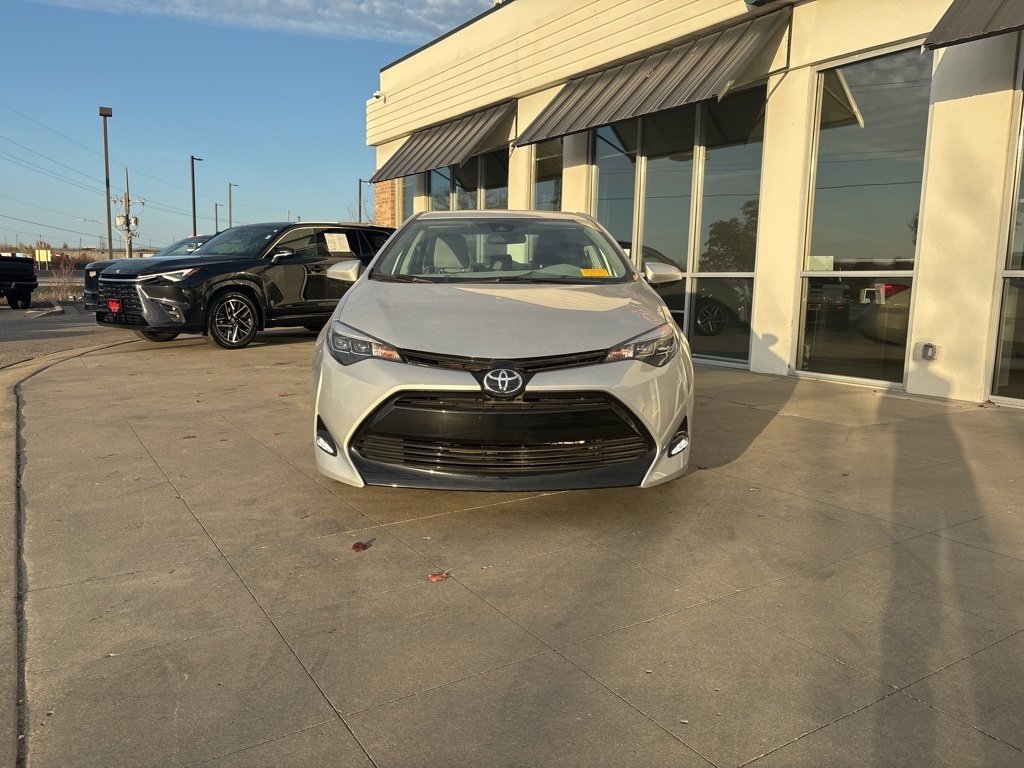 2017 Toyota Corolla XLE XSE Special Edition photo 4