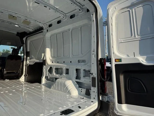 New 2026 Oxford White Ford Cargo Van image 9