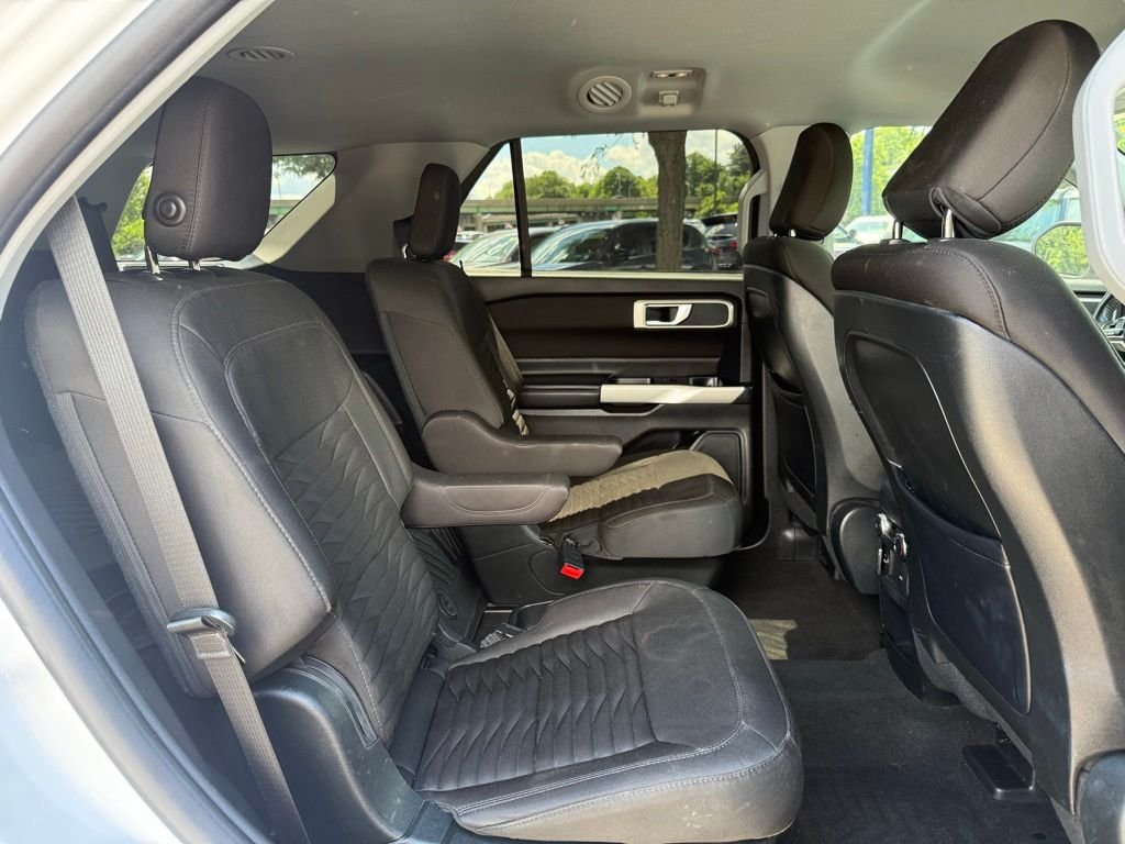 Used 2020 Oxford White Ford XLT image 28