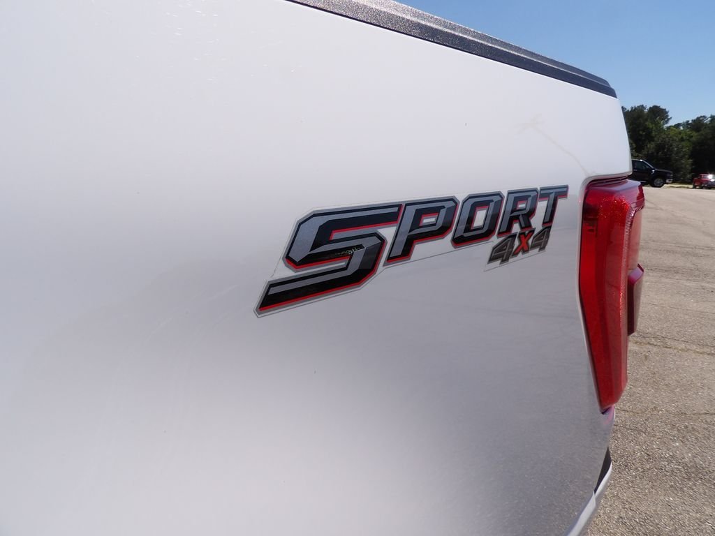 Used 2023 Oxford White Ford XLT image 29