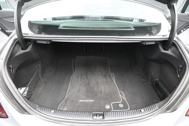 Used 2020  Mercedes-Benz C 300 image 20