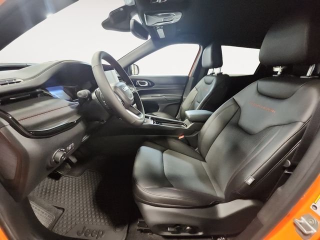 2026 Jeep Compass Trailhawk - Photo 9