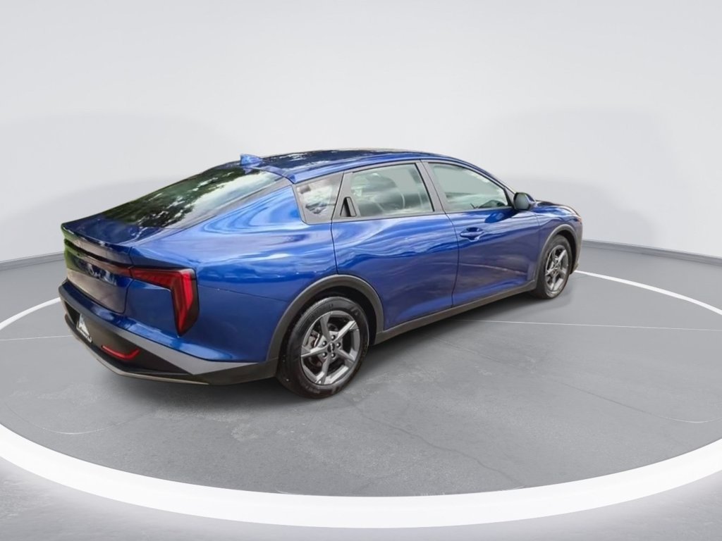 2025 Kia K4 LXS - Photo 8