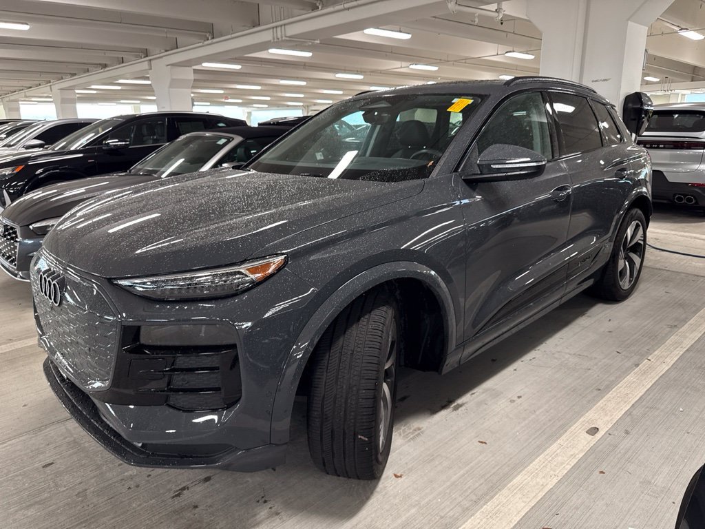 Used 2025 Gray Audi Premium Plus image 1