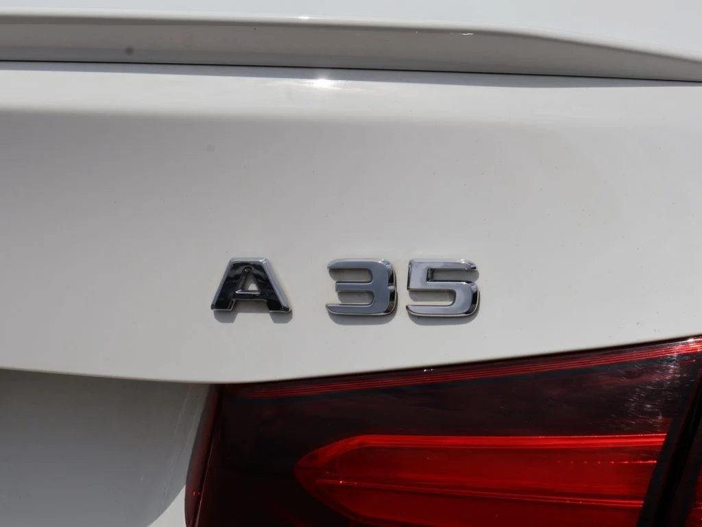 Used 2020 Polar White Mercedes-Benz Base image 8