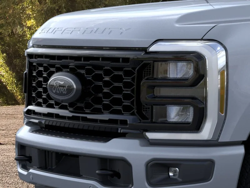 New 2026 Glacier Gray Metallic Tri-Coat Ford F-250® Lariat® image 17