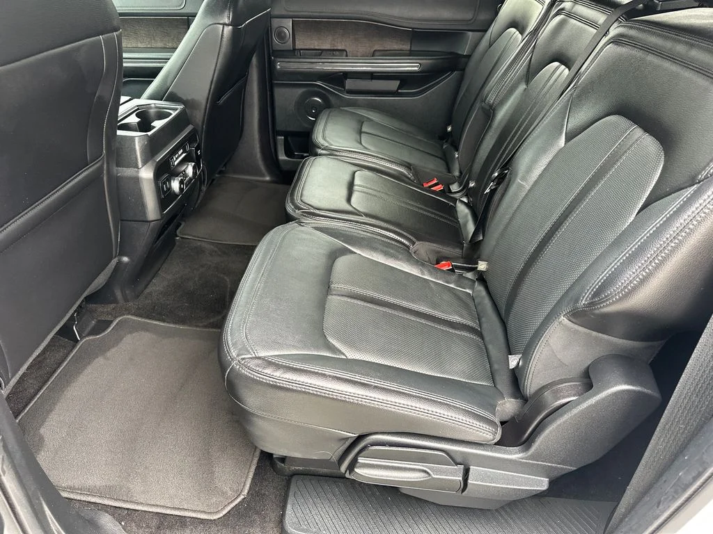 Used 2020 White Ford Limited image 22