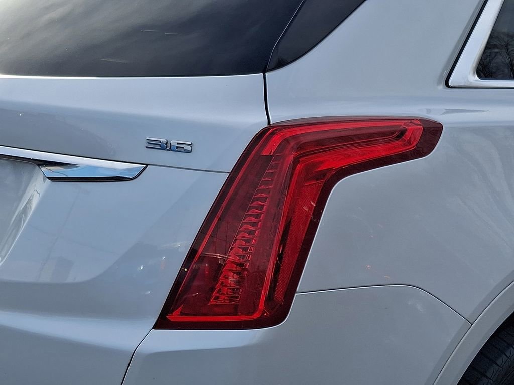 2017 Cadillac XT5 Luxury - Photo 11