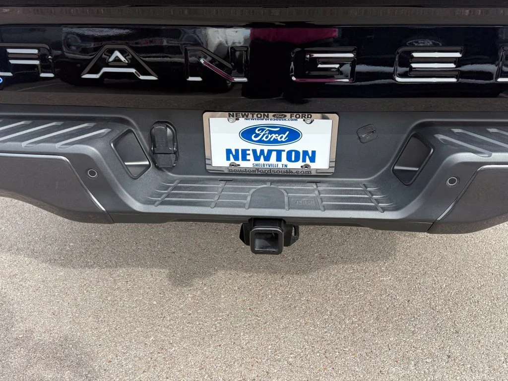 Used 2025 Black Ford XLT image 33