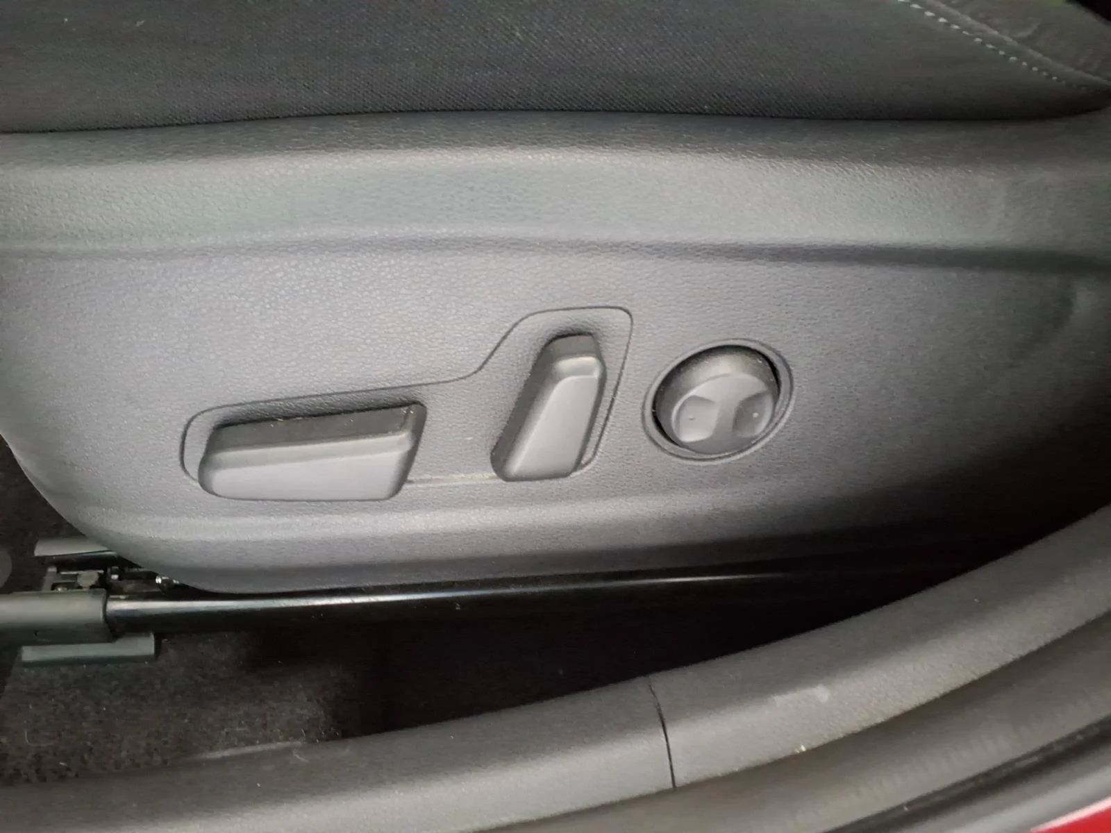 Certified Used 2023 Ultimate Red Hyundai SEL image 20