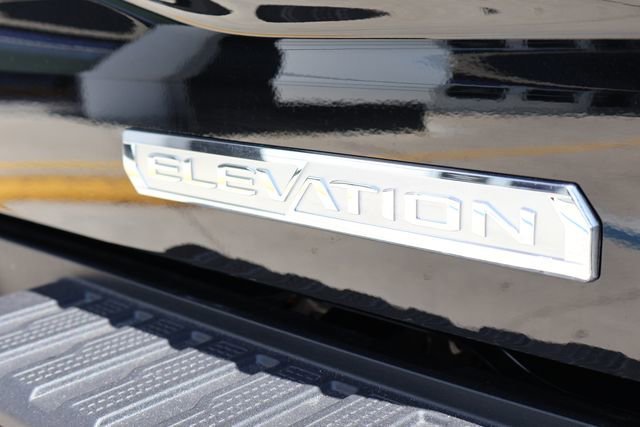 New 2026 Onyx Black GMC Elevation image 7