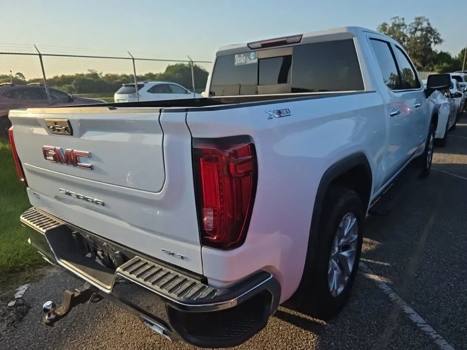 Used 2021 White GMC SLT image 2