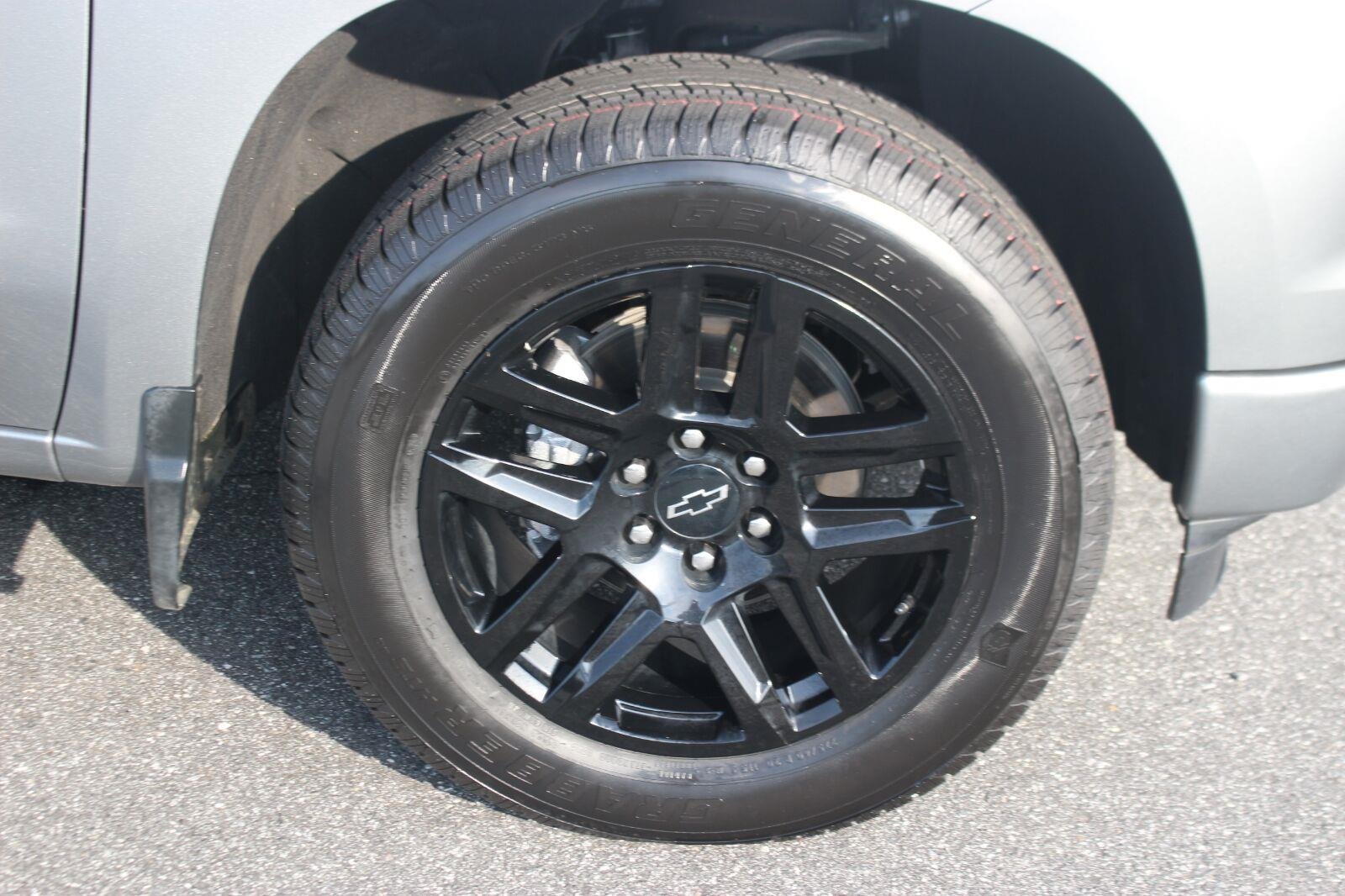 Used 2024 Sterling Gray Metallic Chevrolet Custom image 36