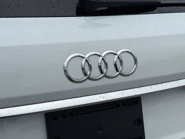2023 Audi SQ7 Premium Plus - Photo 11