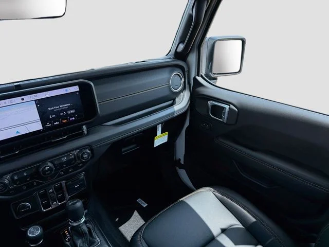 New 2026 Bright White Clear-Coat Exterior Paint Jeep Sahara image 25