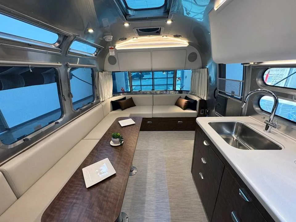 New 2026 SILVER AIRSTREAM  image 48
