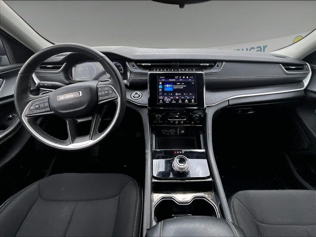 Used 2023 Baltic Gray Metallic Clearcoat Jeep Laredo image 21