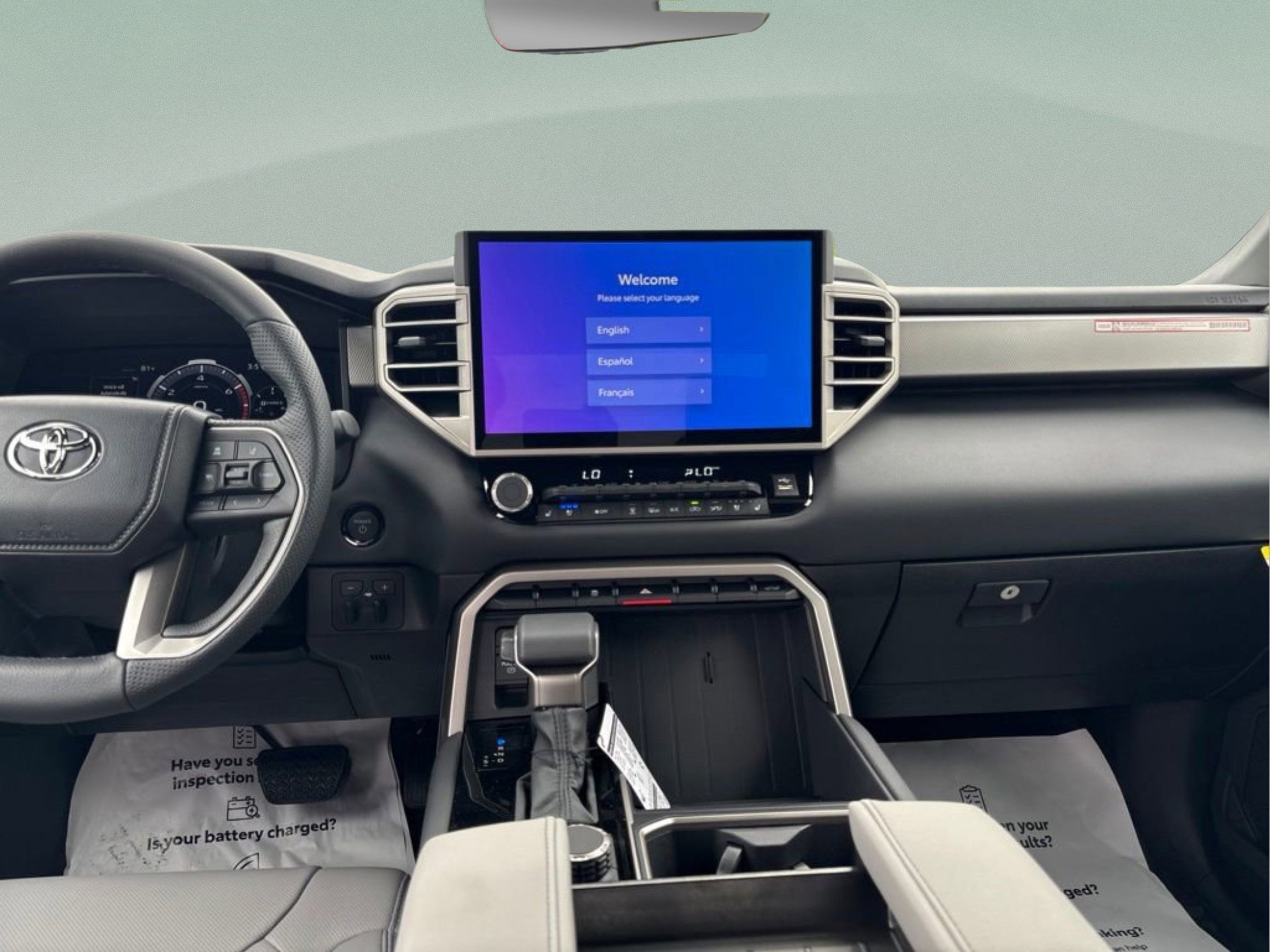 2026 Toyota Tundra Limited - Photo 10