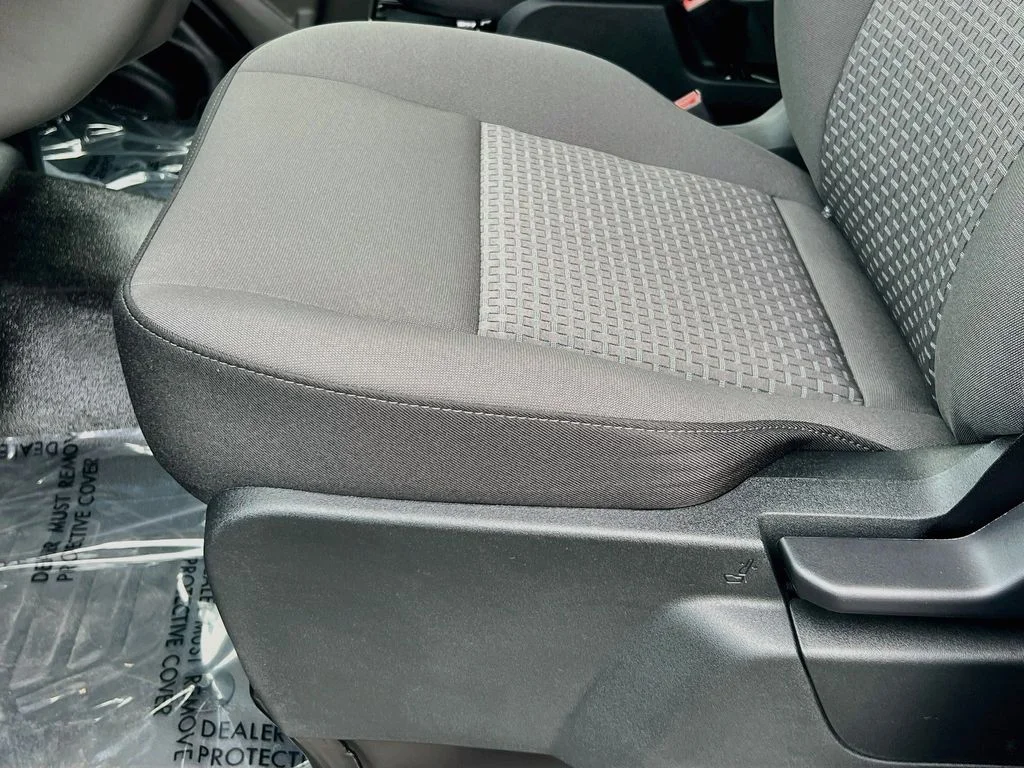 New 2026 Oxford White Ford XL image 23