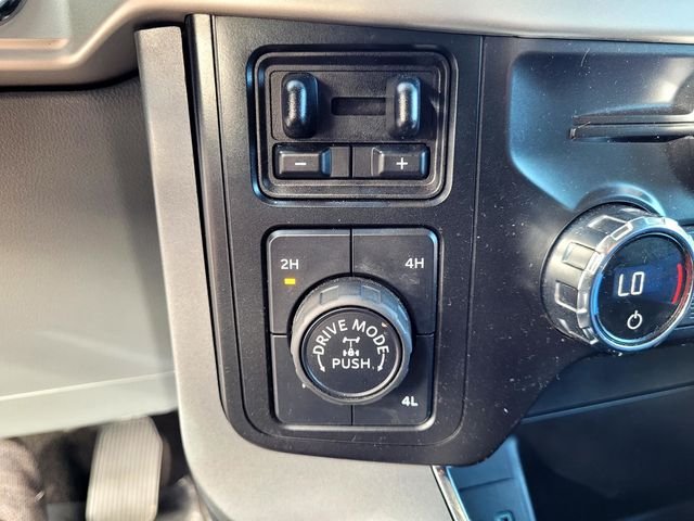 Used 2021 Silver Ford XLT image 20
