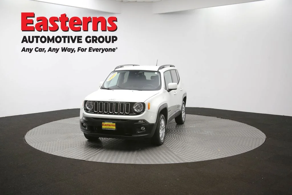 Used 2017 White Jeep Latitude image 52