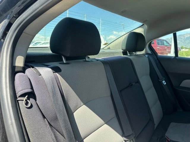 Used 2012 BLACK GRANITE METALLIC Chevrolet LS image 23