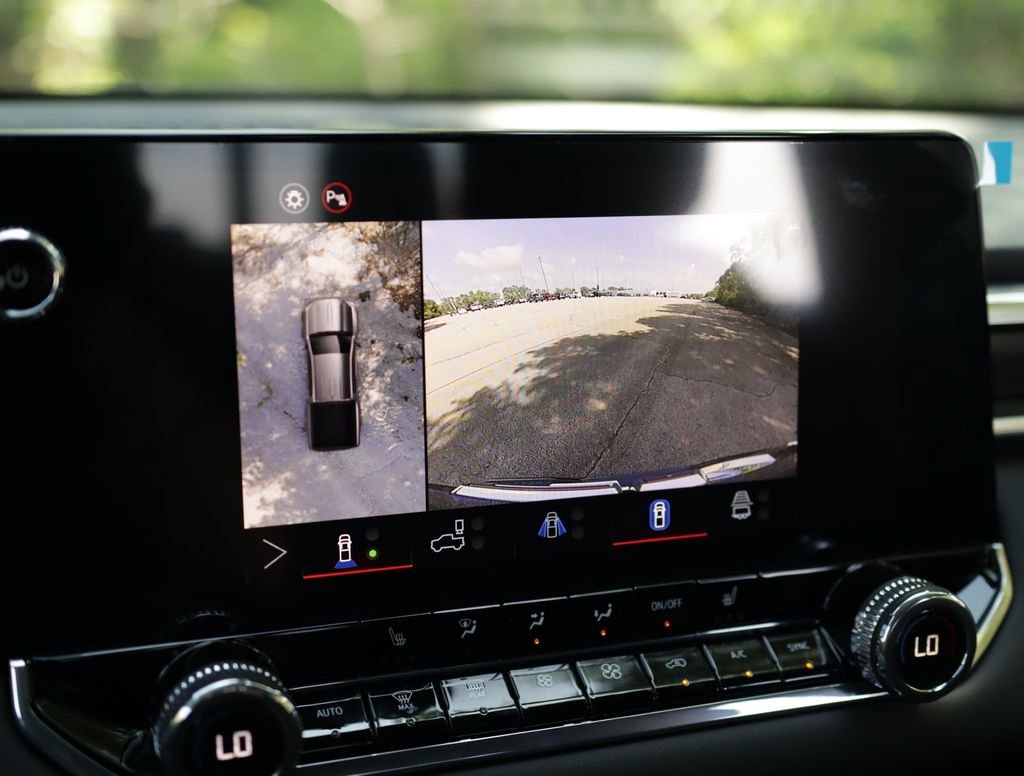 New 2026 Onyx Black GMC Elevation image 17