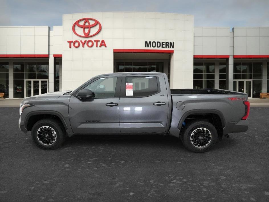 New 2026 Magnetic Gray Meta Toyota SR5 image 22