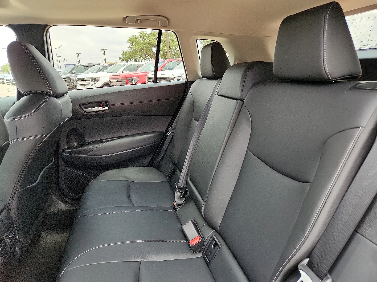Used 2026 Pearl Toyota XLE image 11