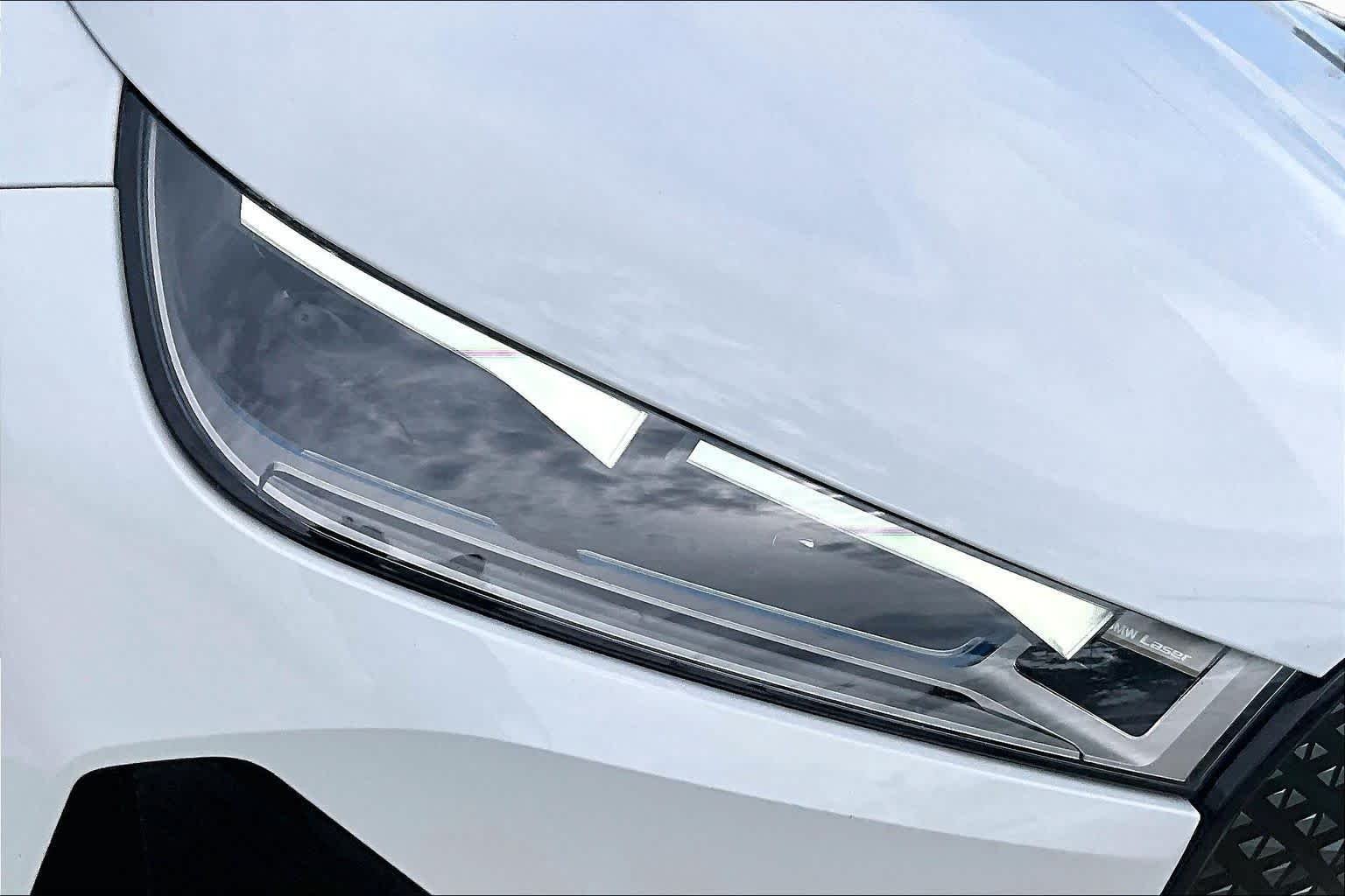 Used 2024 Alpine White BMW M60 image 25