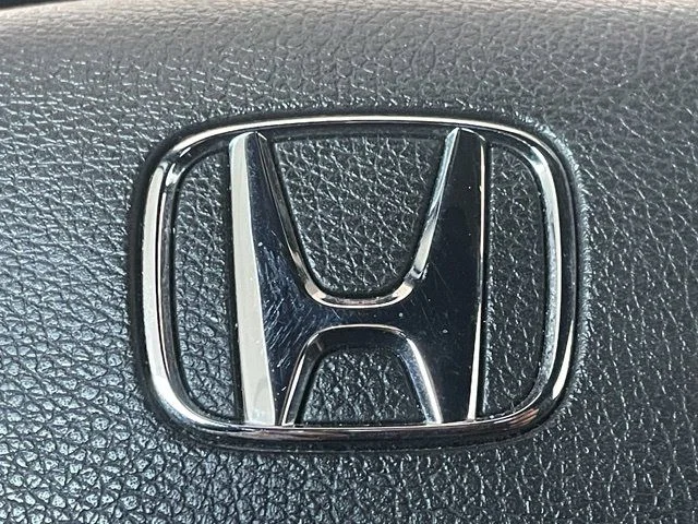 Certified Used 2017 Modern Steel Metallic Honda Si image 11
