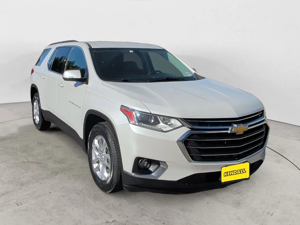 Used 2019 Beige Chevrolet 3LT image 7