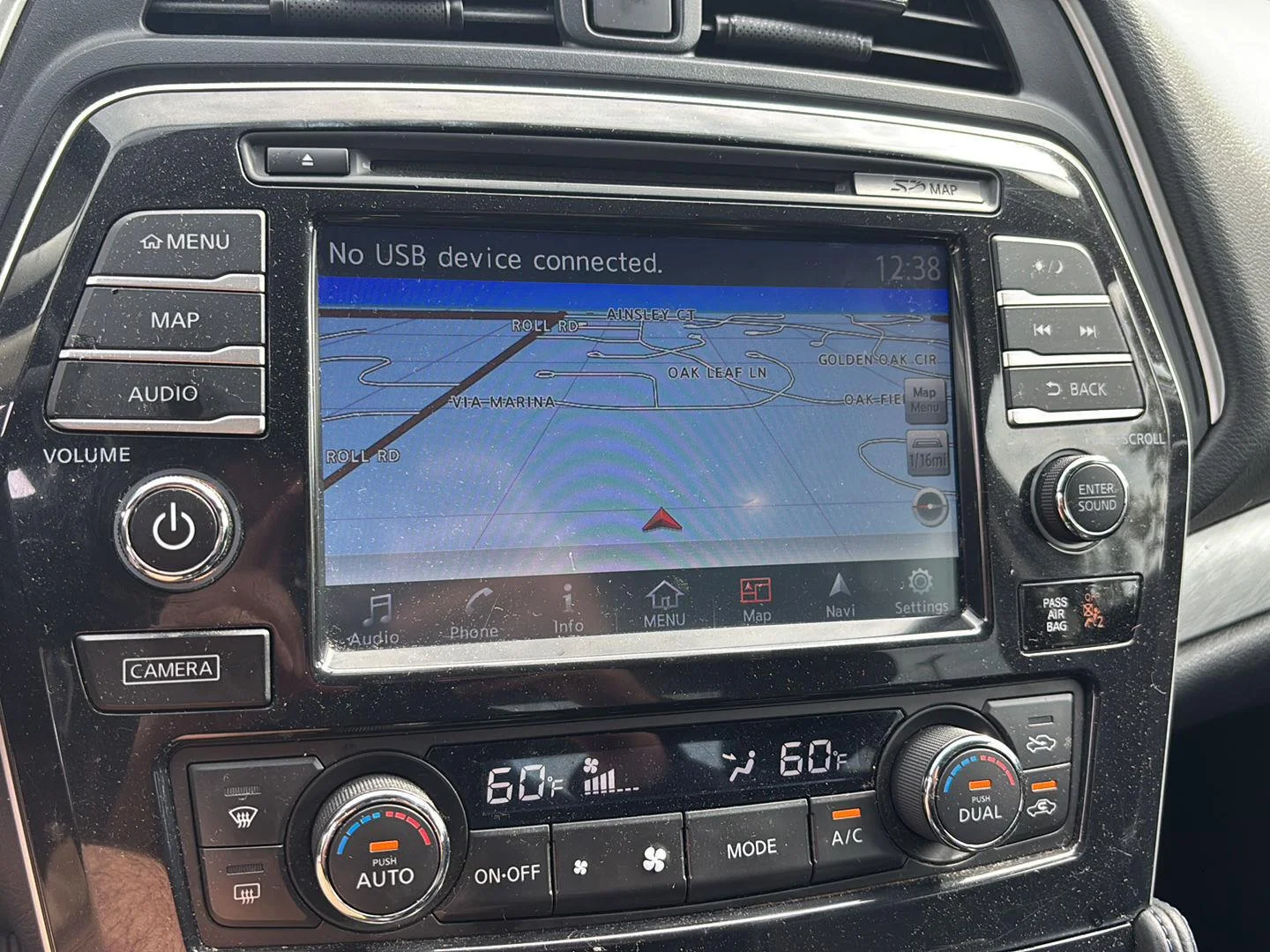 Used 2018 Pearl White Nissan S image 14