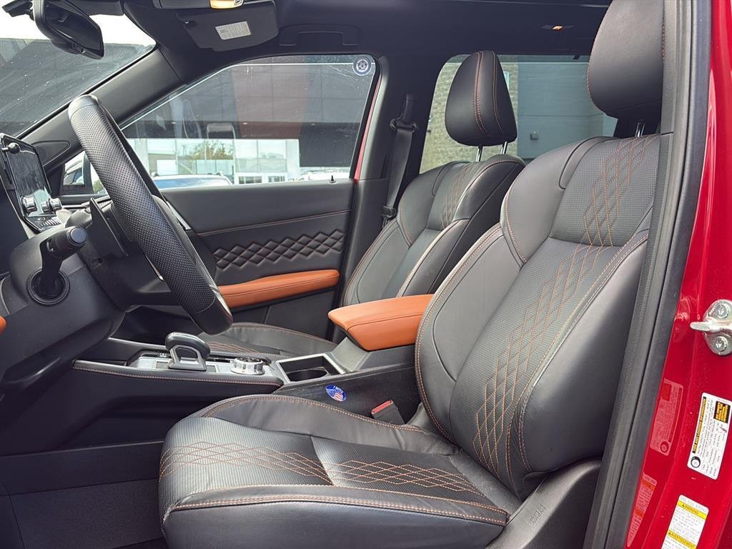 Used 2023 Red Diamond Mitsubishi SEL image 6