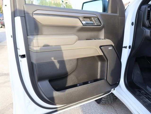 2024 Chevrolet Silverado 1500 ZR2 - Photo 28
