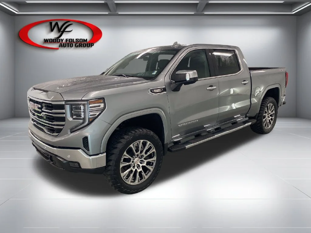 New 2026 Sterling Metallic GMC SLT image 3