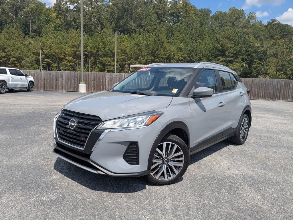 2023 Nissan Kicks SV