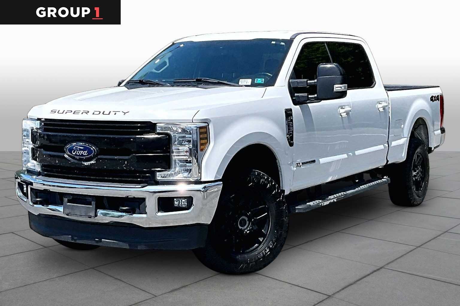2019 Ford F-250 Lariat 4x4 Crew Cab 6-3/4' Box's photo