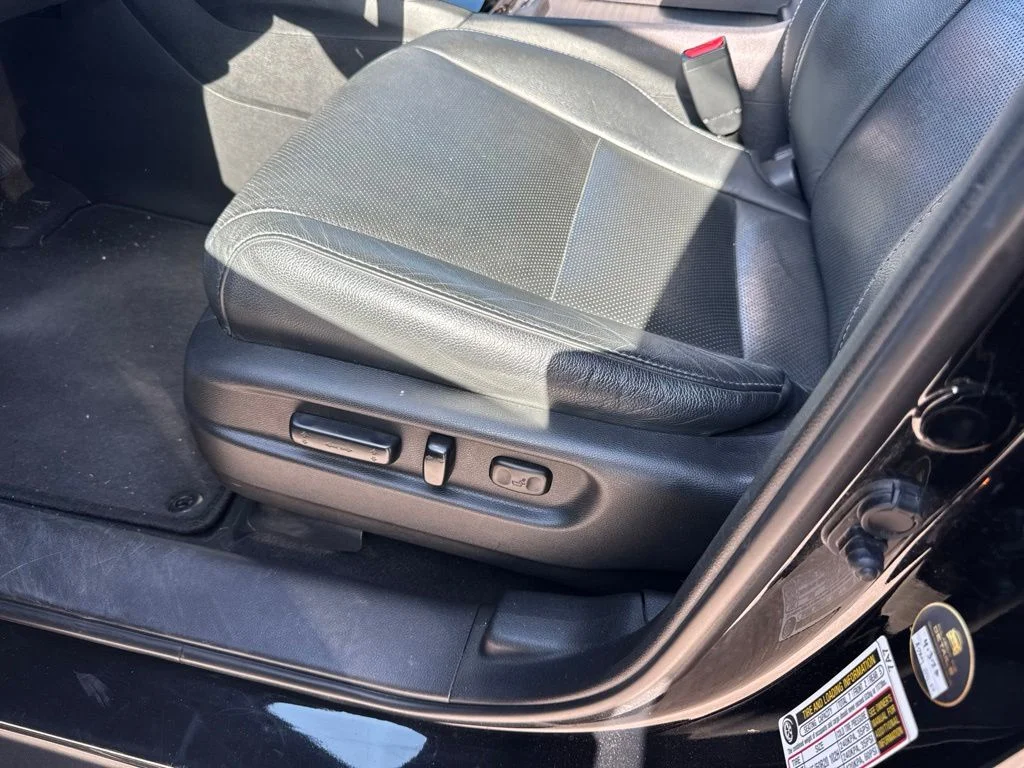 Used 2017 Black Honda Elite image 8