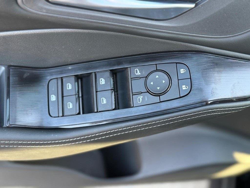 2026 Nissan Rogue SV - Photo 10