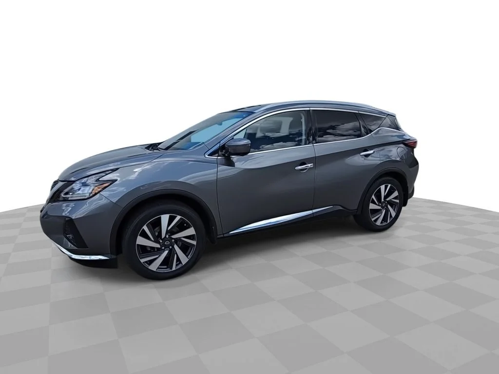 Certified Used 2023  Nissan SL image 4