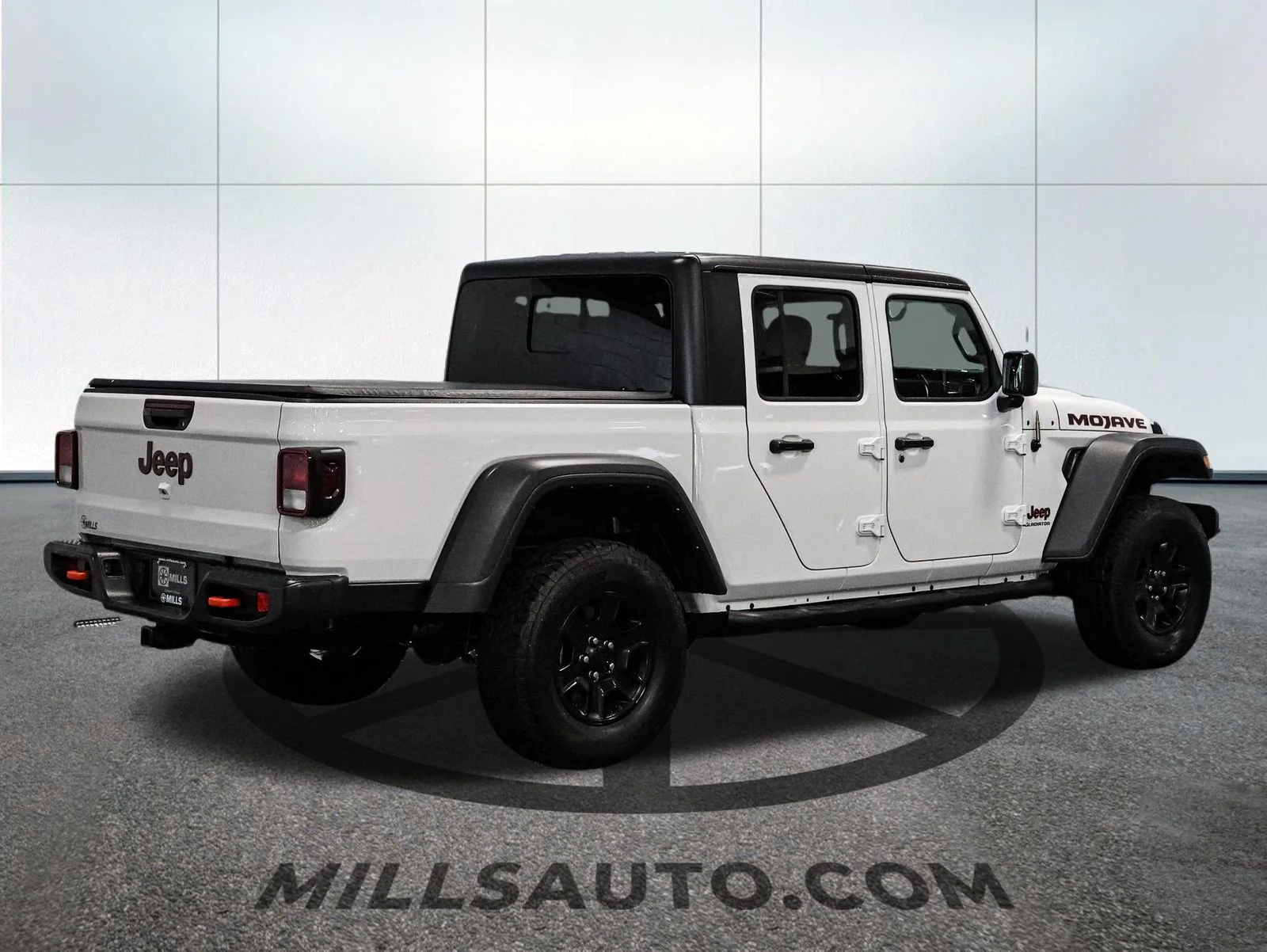 Certified Used 2021 Bright White Clearcoat Jeep Mojave image 8