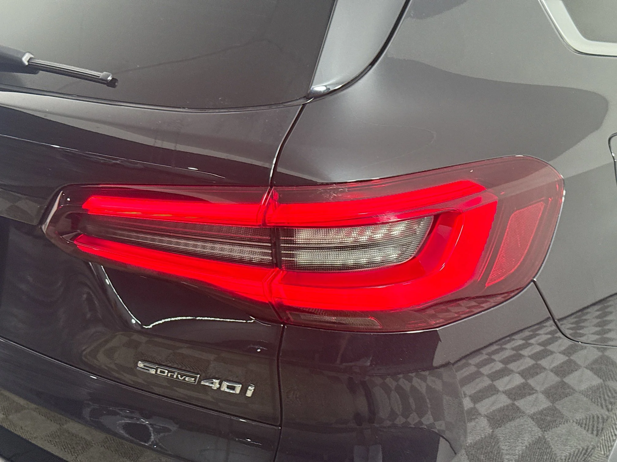Used 2023 Black Sapphire Metallic BMW sDrive40i image 30